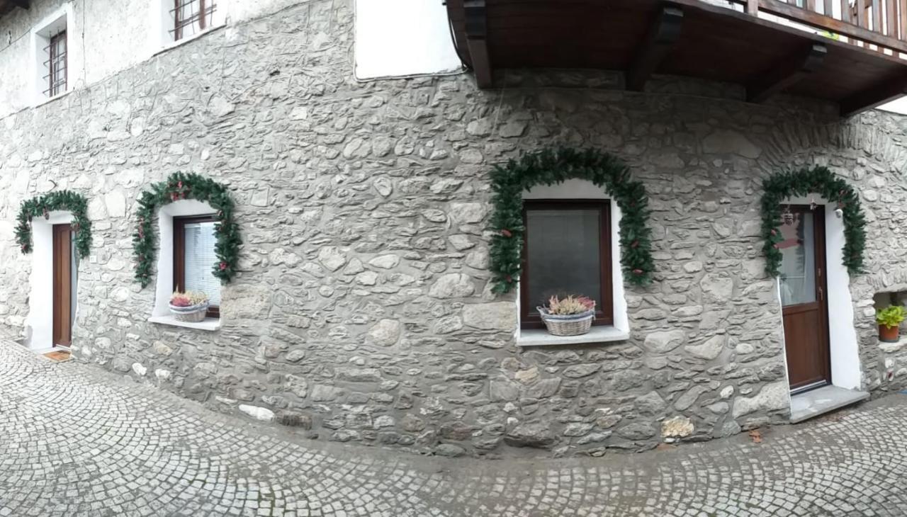 La Casa Di Franto Appartamento Saint-Christophe Bagian luar foto